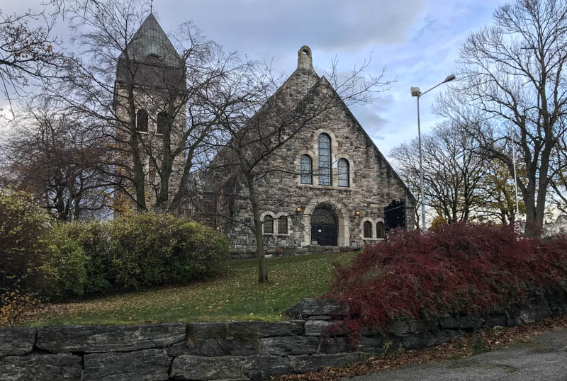 Kirche &Aring;lesund