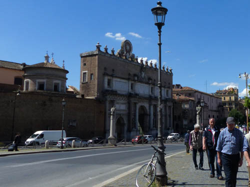 n&ouml;rdlicher Eingang des Stadttores