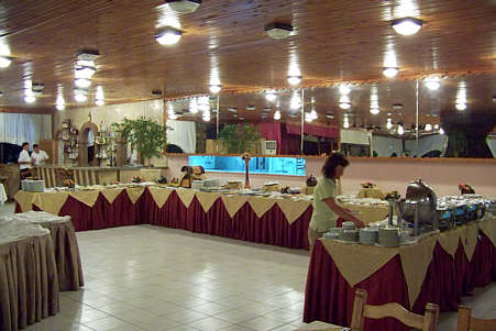 Hotel Riverside Holiday Village